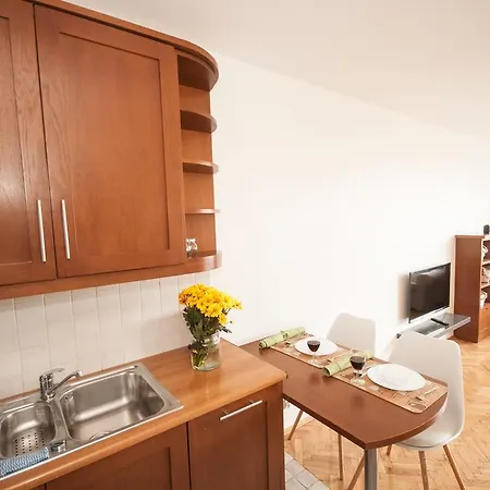 Apartment City Center At Your Door! Warsaw